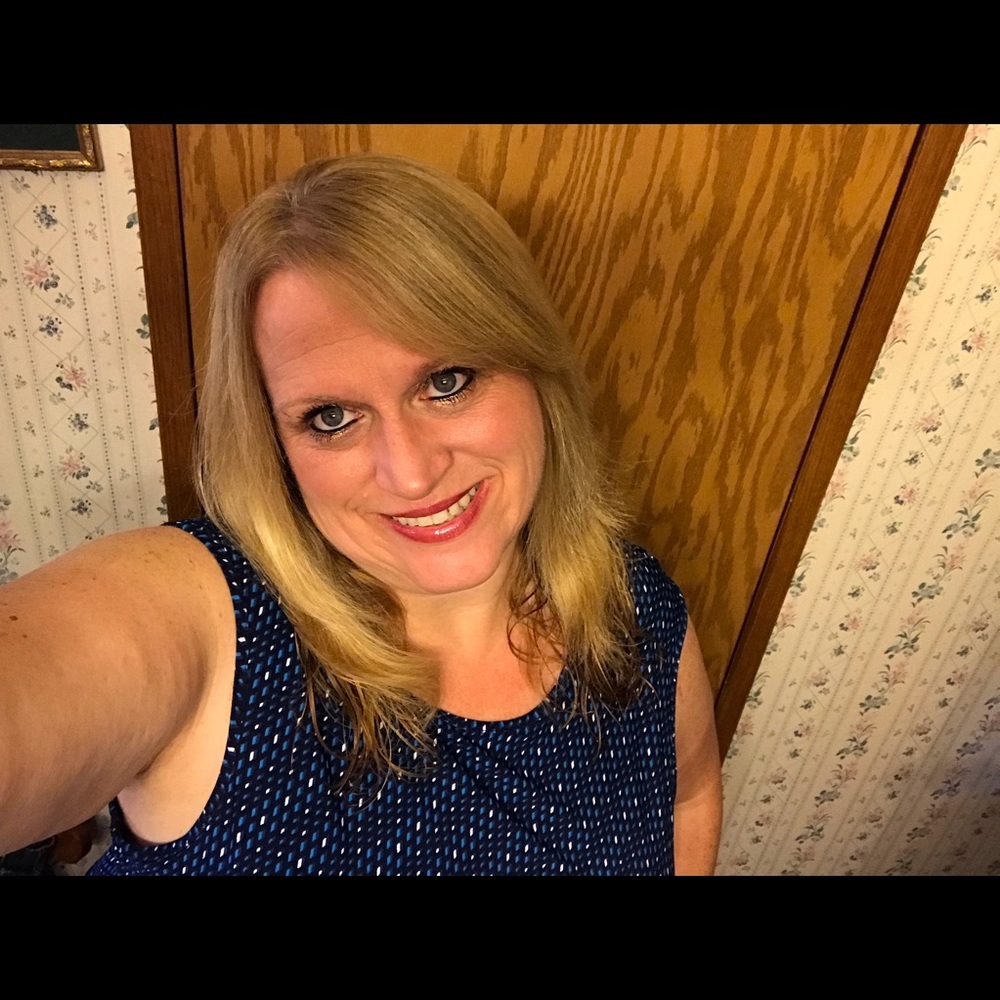 Meet your Posher, Kimberly